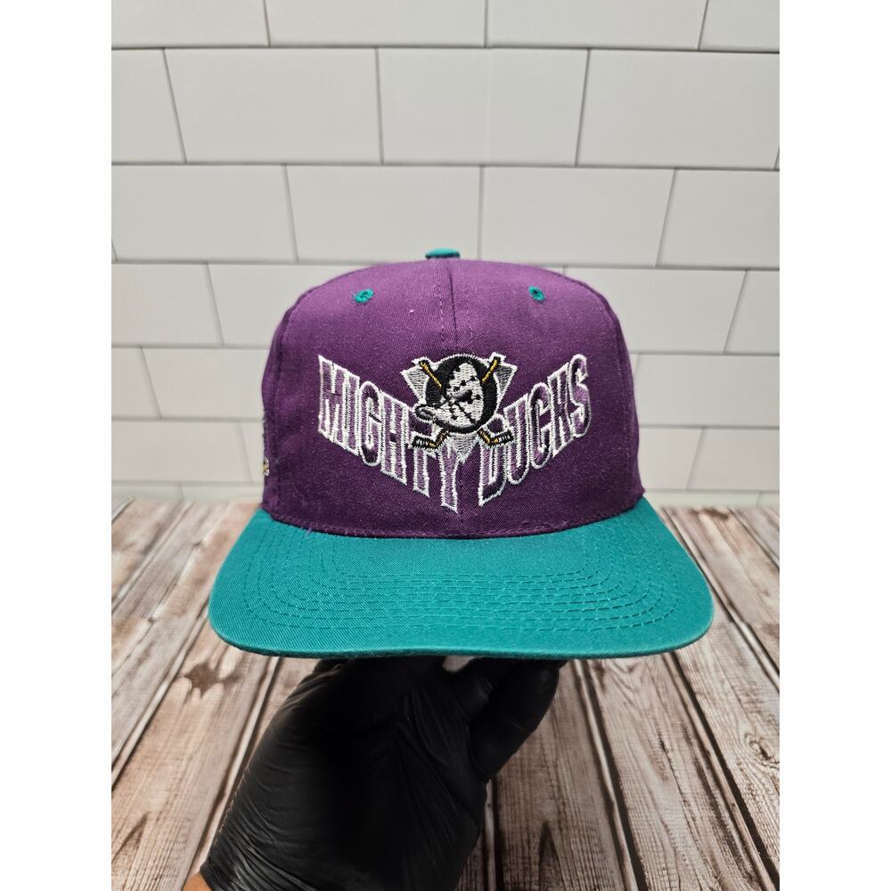 Annco Anaheim Mighty Ducks Vintage Plain Logo Spell Out Adjustable Snapback Hat